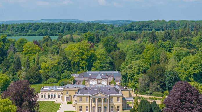 Grand £58 Million Estate in Hampshire, England (PHOTOS)
